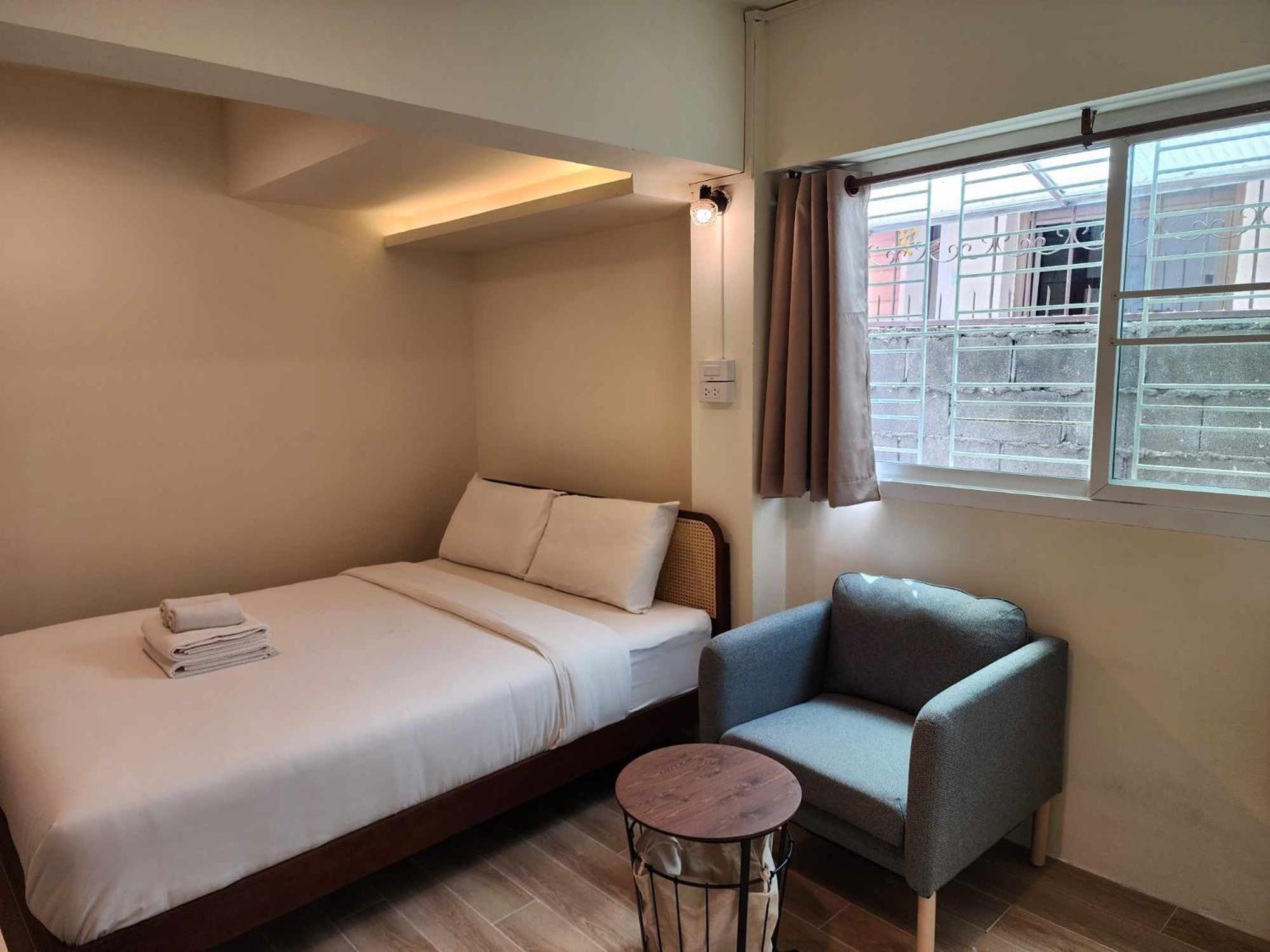 Canal View Lo-Ha Guest House, Contactless Check-In Banguecoque Exterior foto